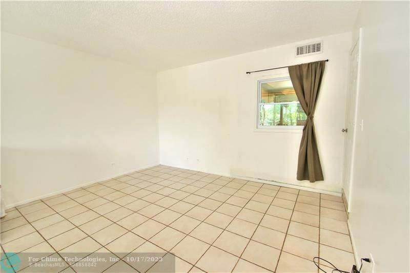 Lauderhill, FL 33319,3690 Inverrary Dr  #3-U