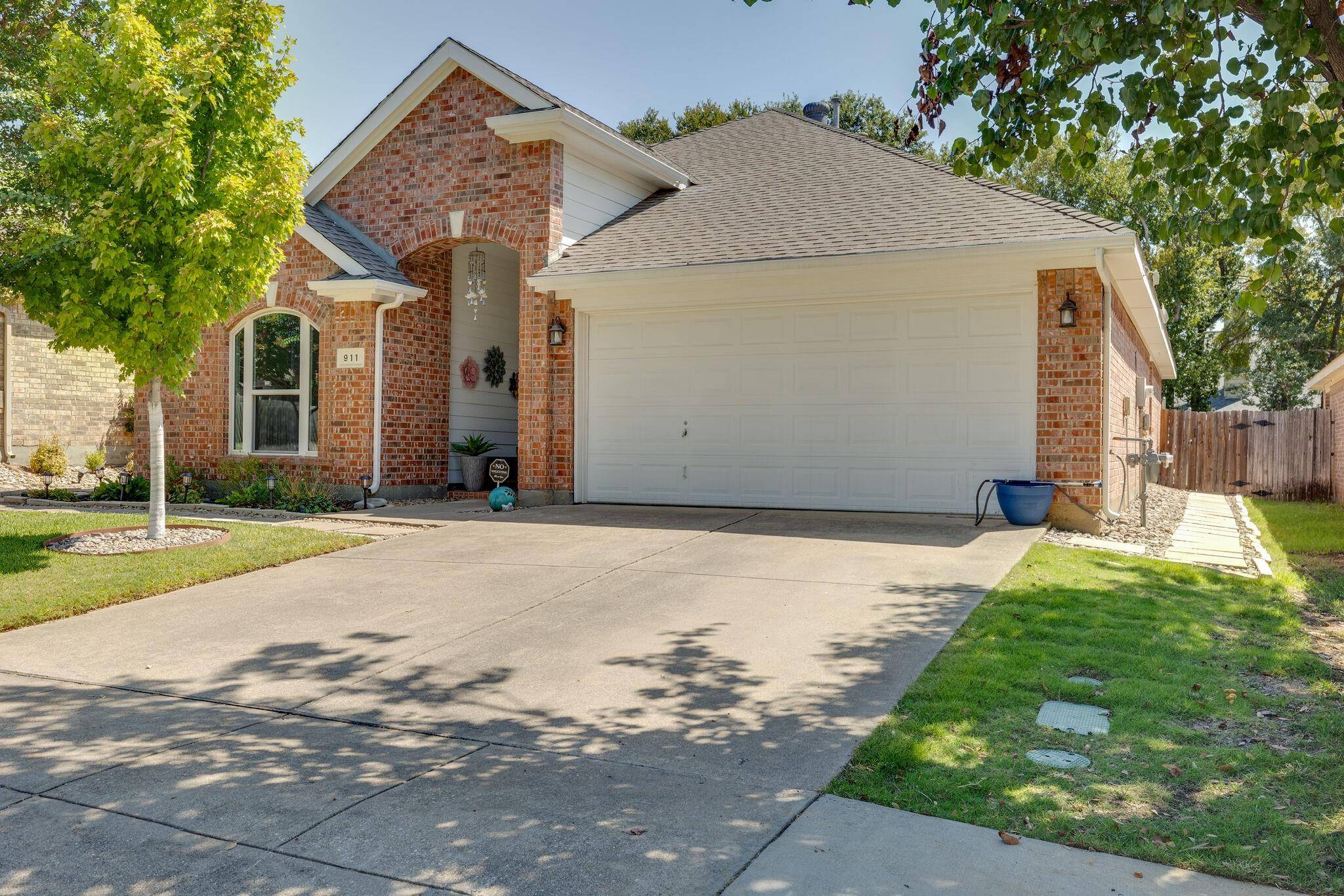 Euless, TX 76040,911 Summerbrook Drive