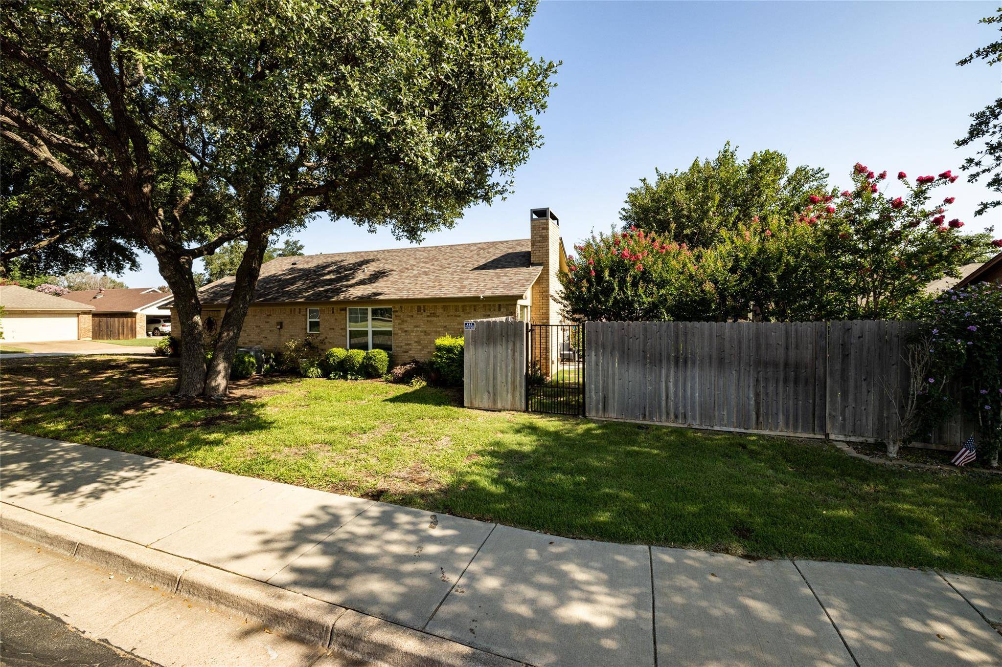 Euless, TX 76039,1710 Mimosa Lane