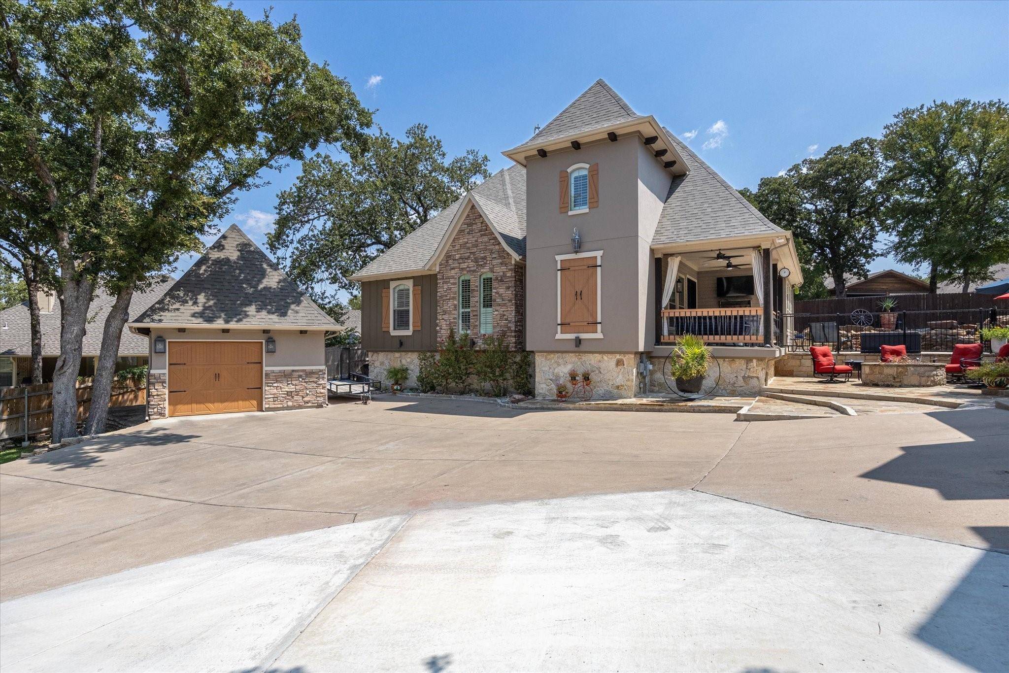 Granbury, TX 76049,3927 Laramie Drive