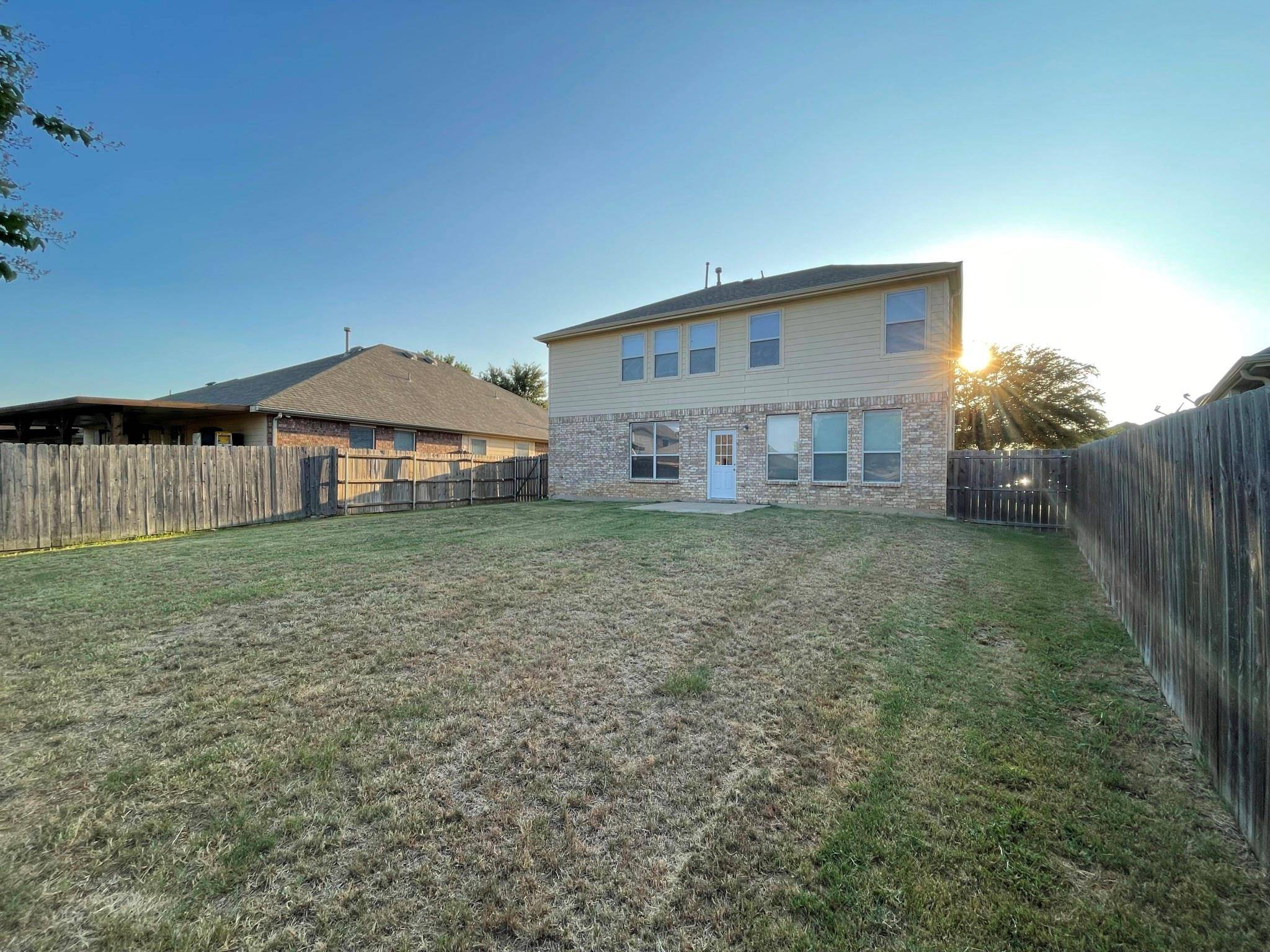 Crowley, TX 76036,532 Paddle Drive