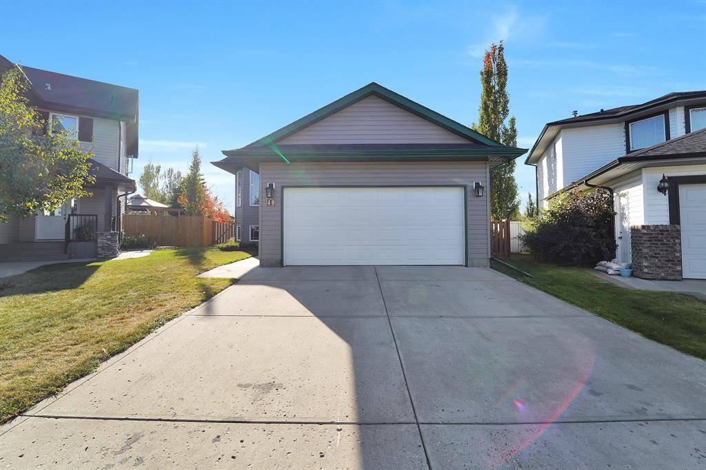 Lacombe, AB T4L 2L4,40 Mckinlay CRES