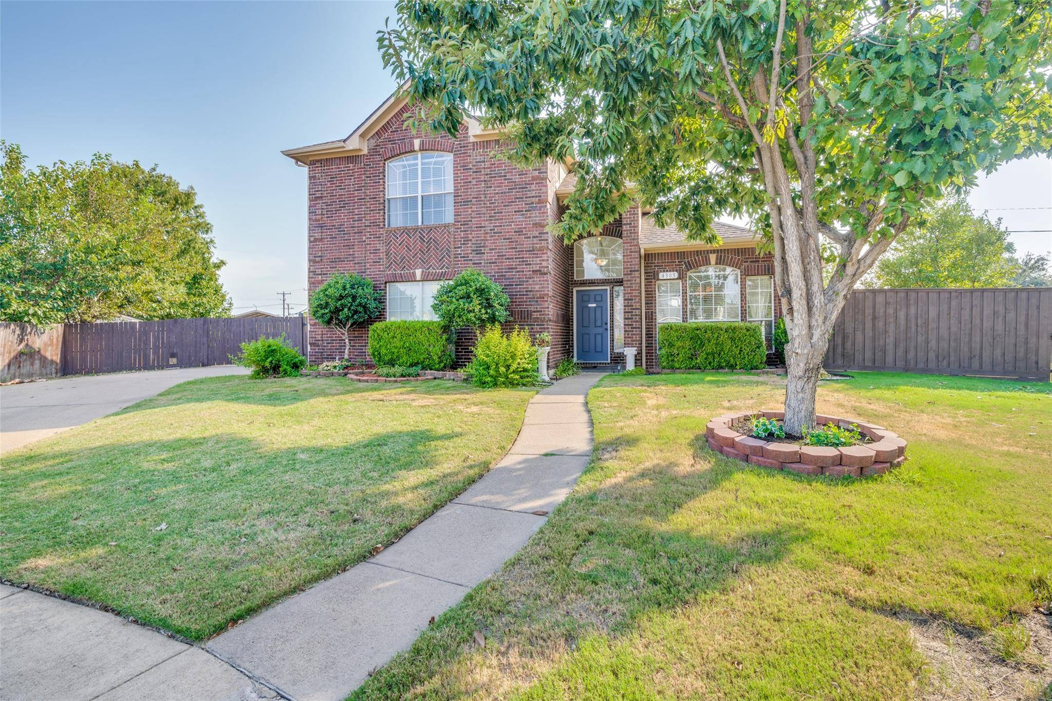 Sachse, TX 75048,4303 Mallard Lane