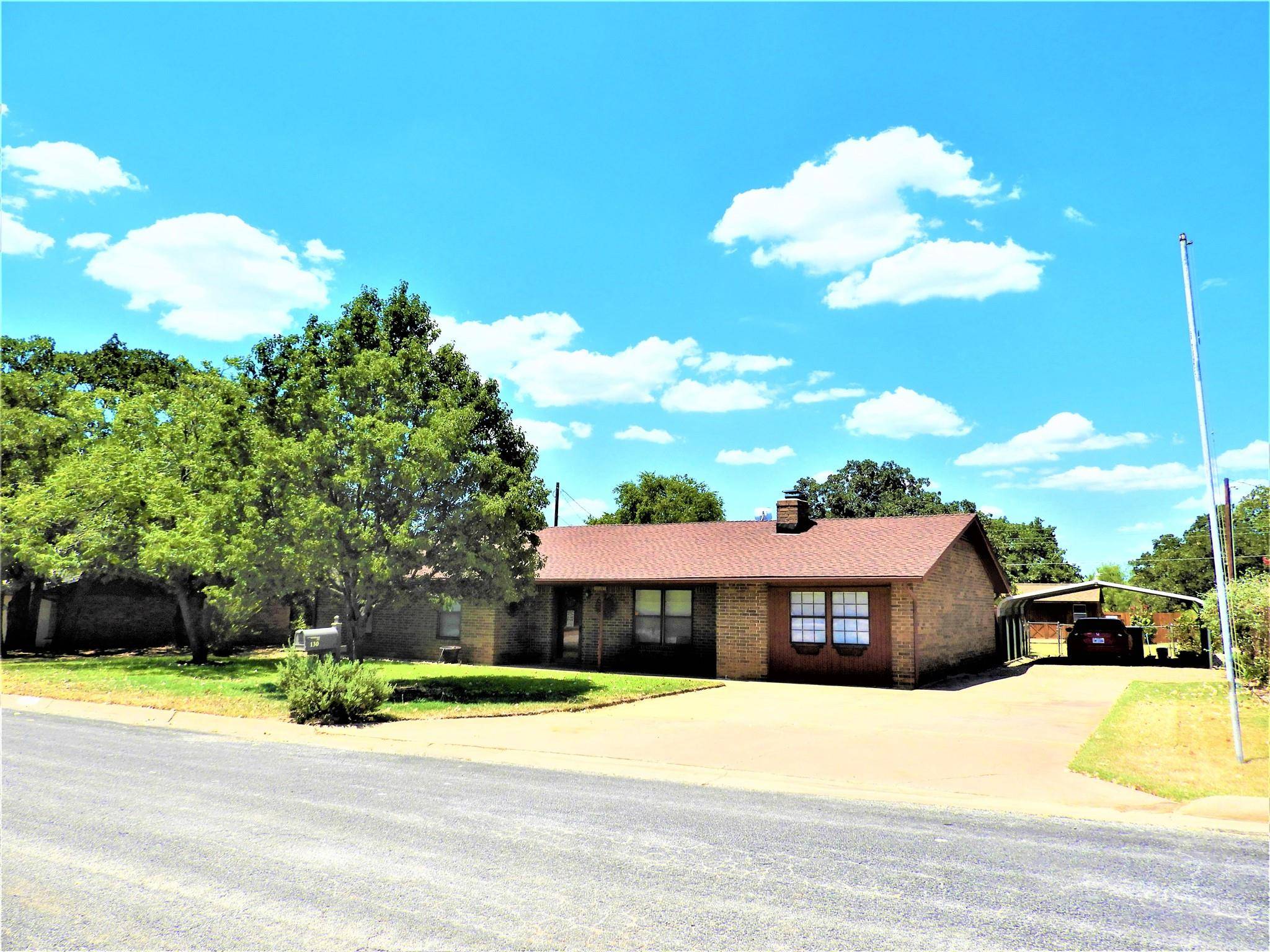 Jacksboro, TX 76458,130 Dennis Street