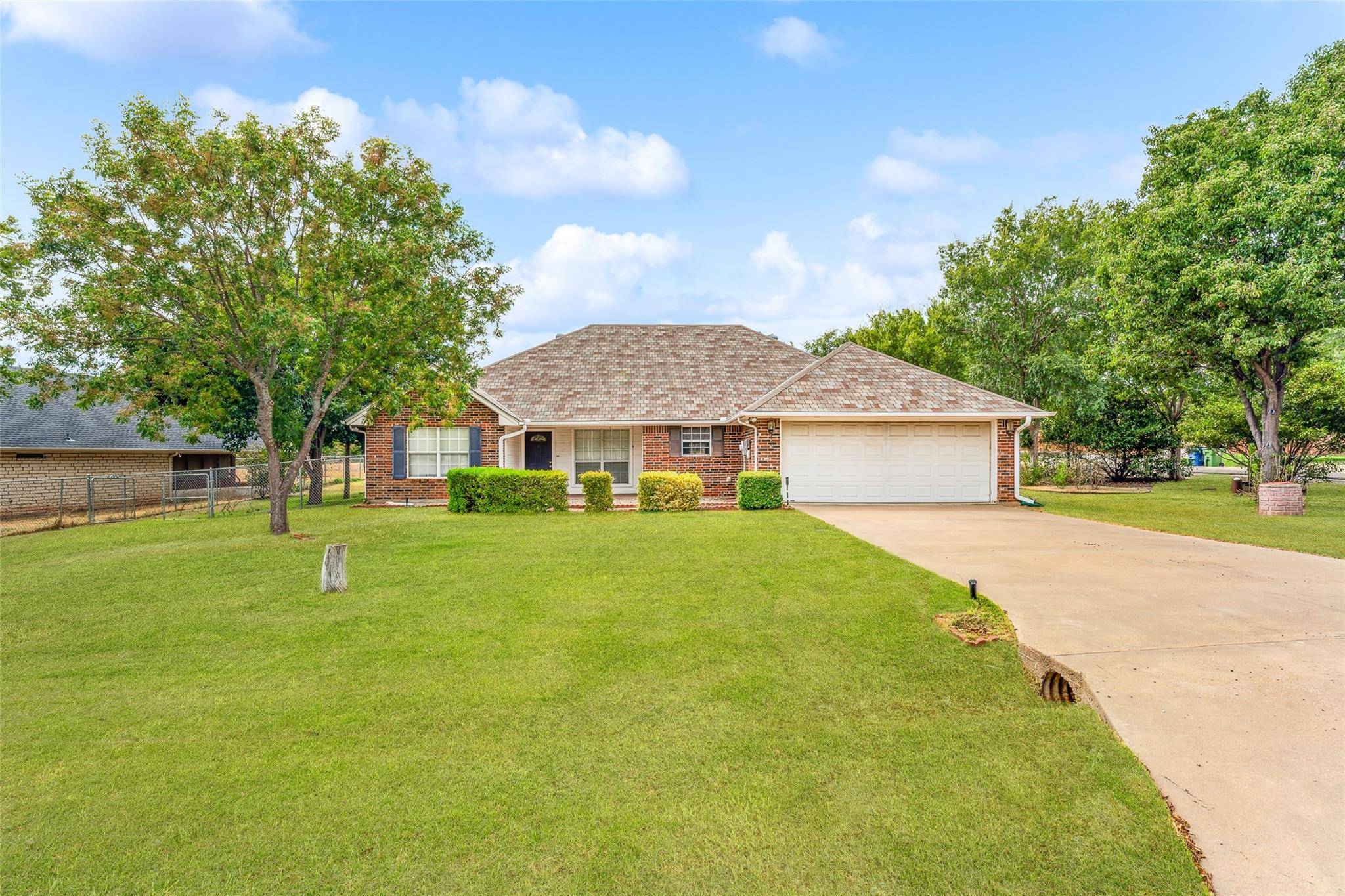 Granbury, TX 76049,2110 Timberwood Court