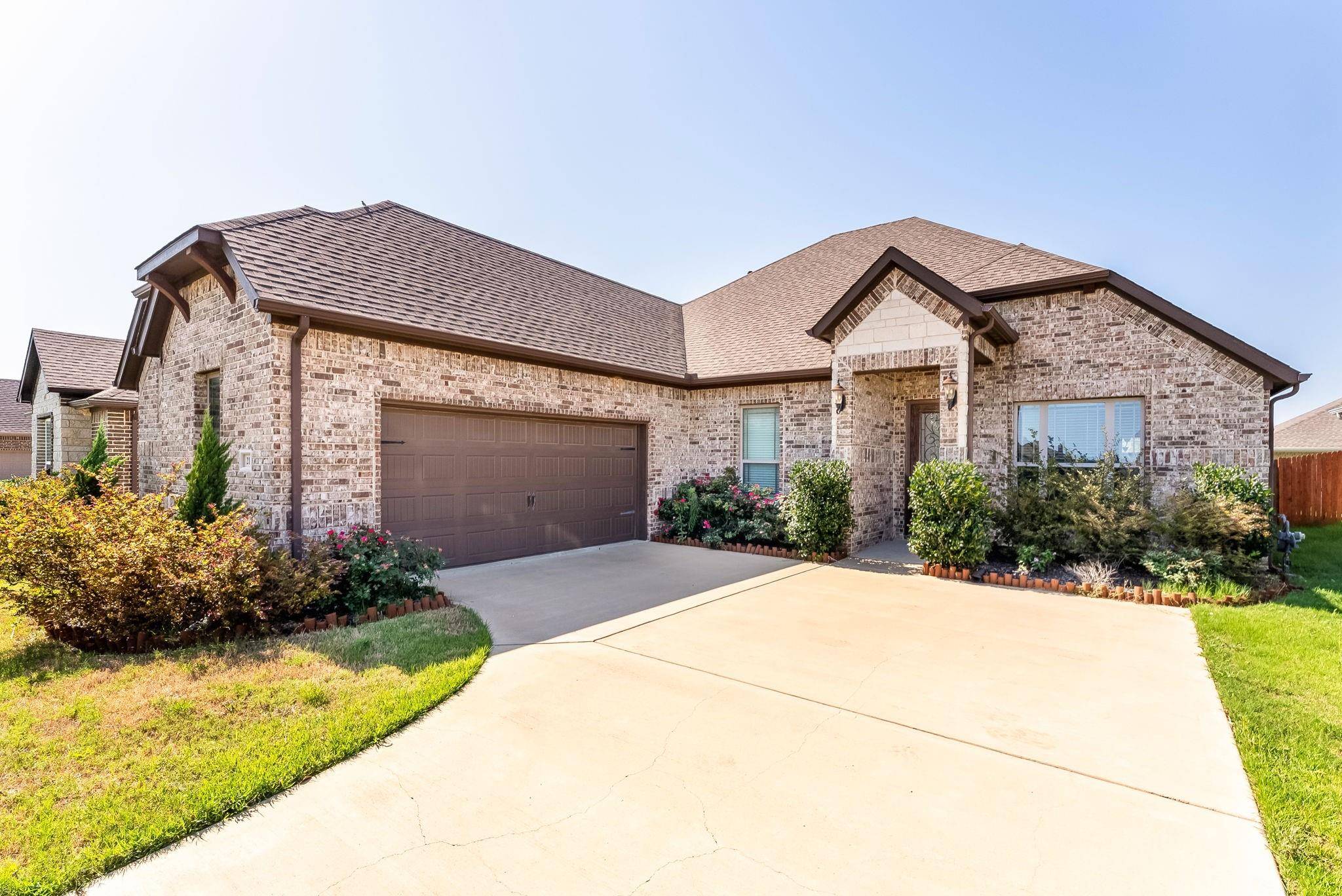 Red Oak, TX 75154,213 Douglas #N