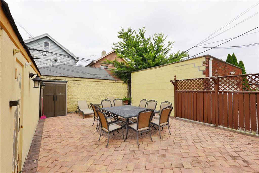 Brooklyn, NY 11204,2115 72nd ST