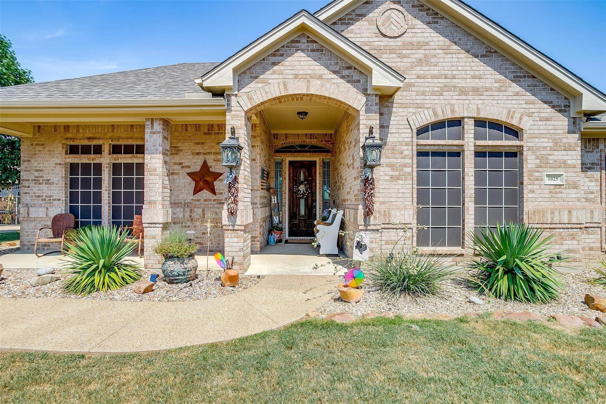 Crowley, TX 76036,1025 Portsmouth Place