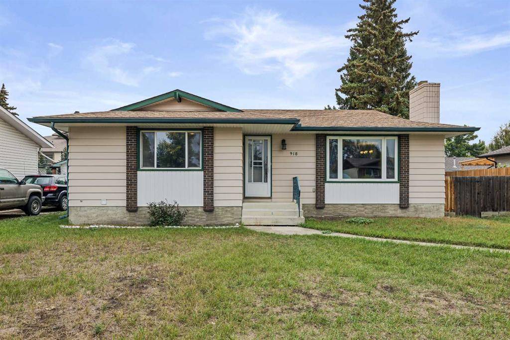 High River, AB T1V1A7,918 4 ST SW