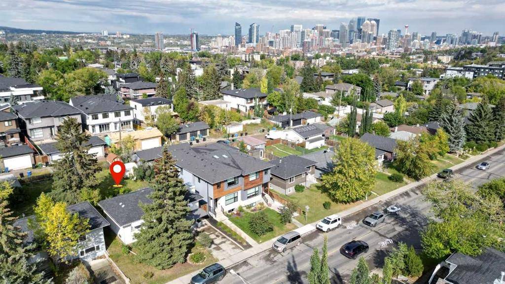 Calgary, AB T2T 1E3,2008 26 AVE SW