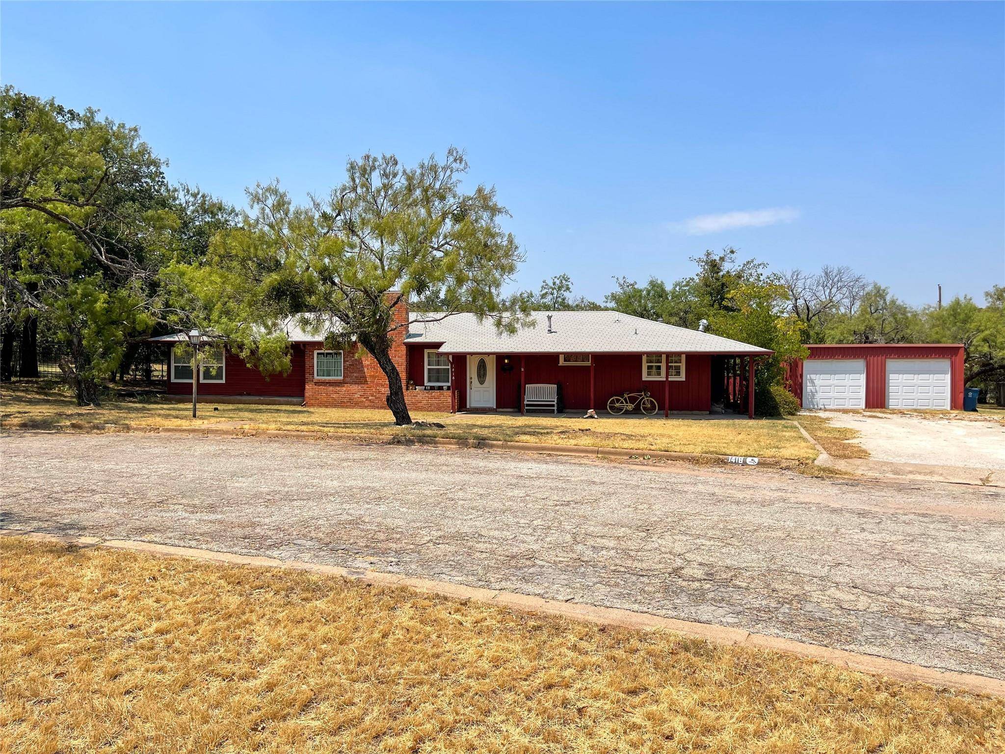 Cisco, TX 76437,1418 Park Drive