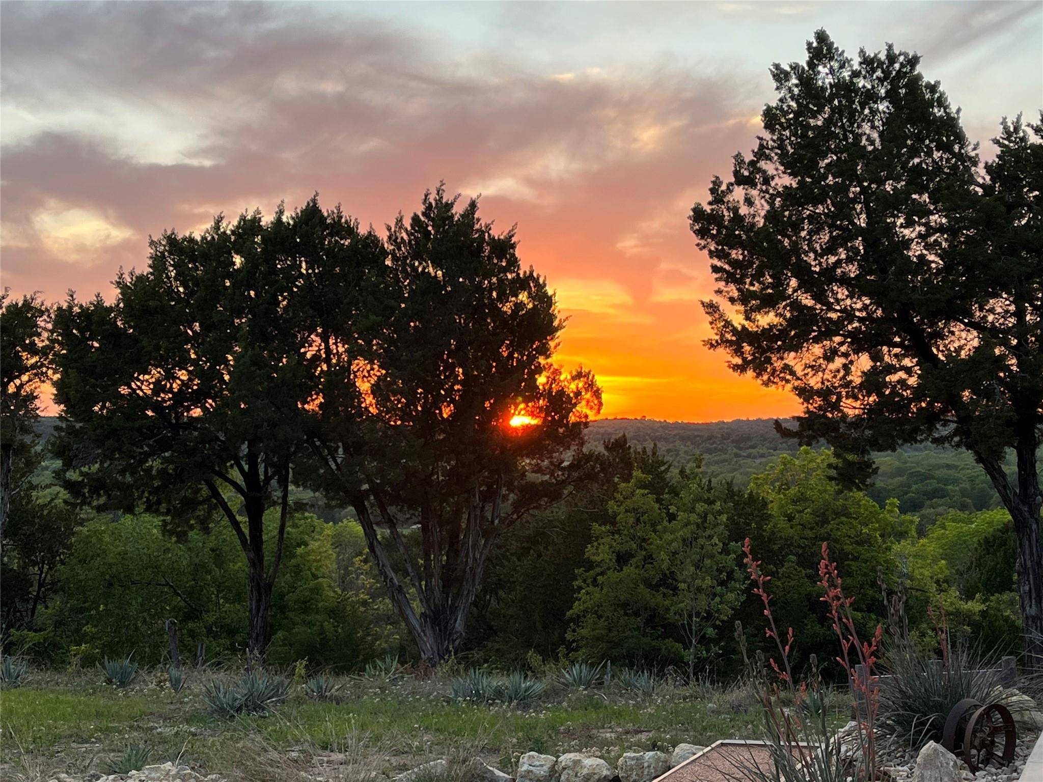 Stephenville, TX 76401,316 Lookout Point