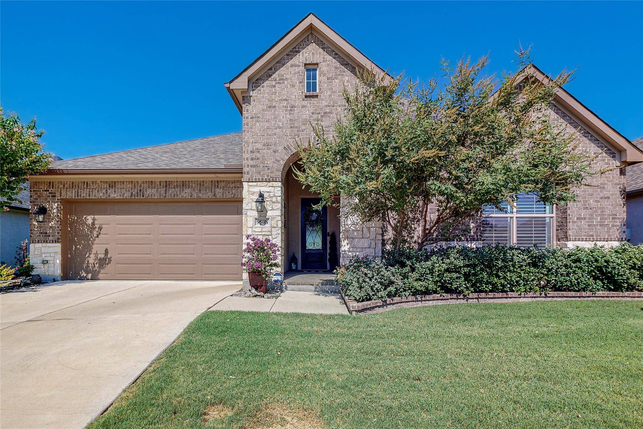 Denton, TX 76207,9508 Greenstone Way