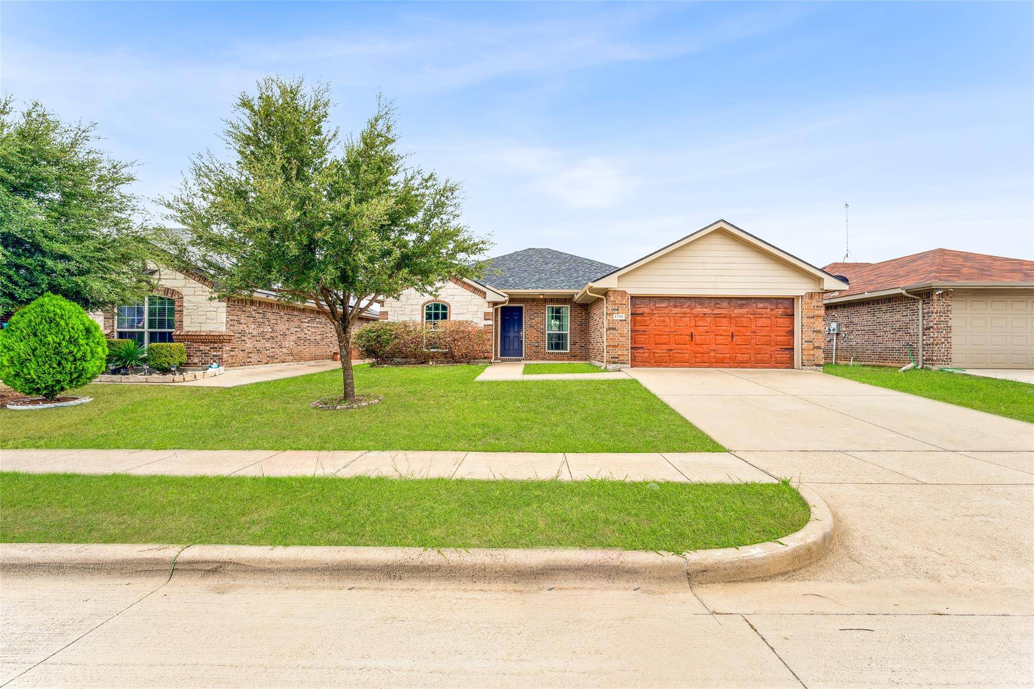 Burleson, TX 76028,1316 Camden Yard Drive