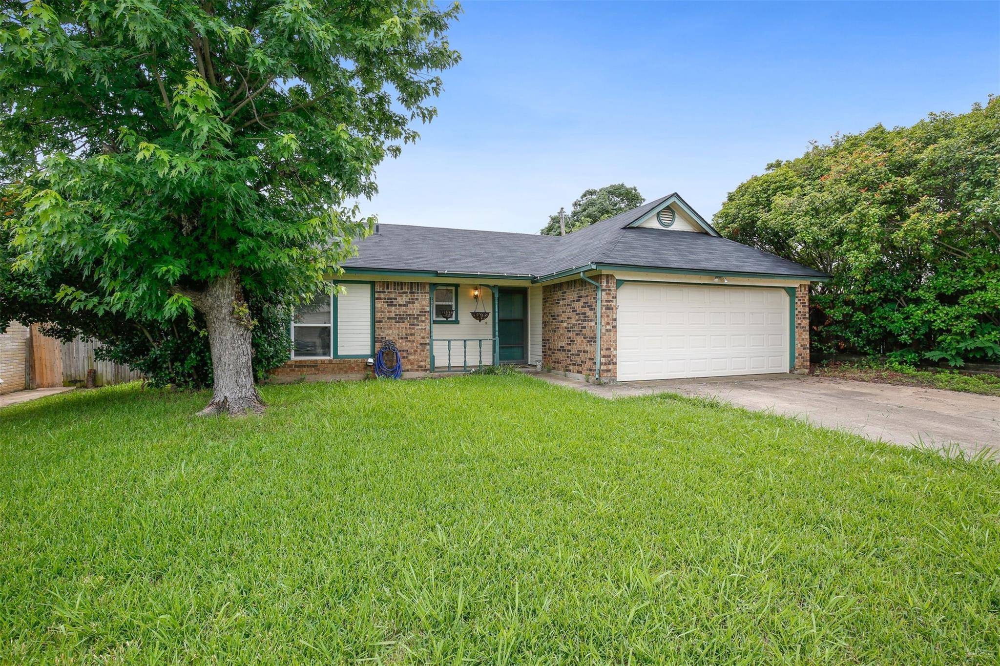 Watauga, TX 76148,5804 Greenfield Drive