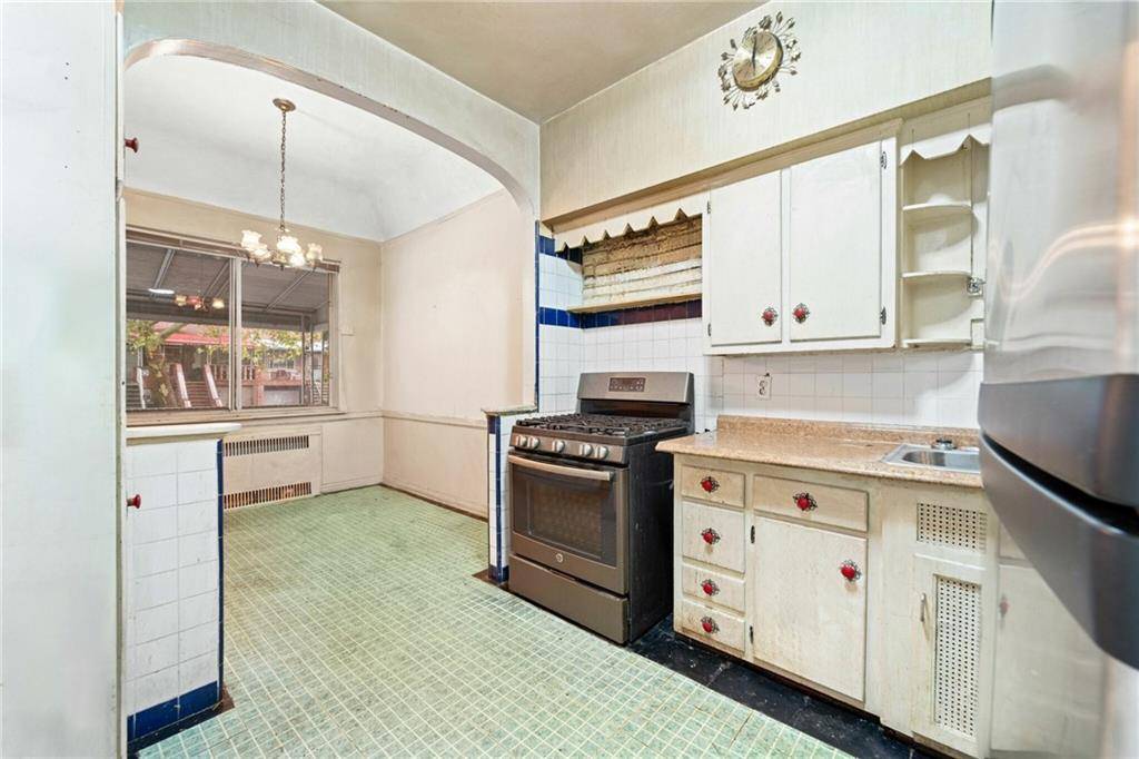 Brooklyn, NY 11203,61 East 54th ST