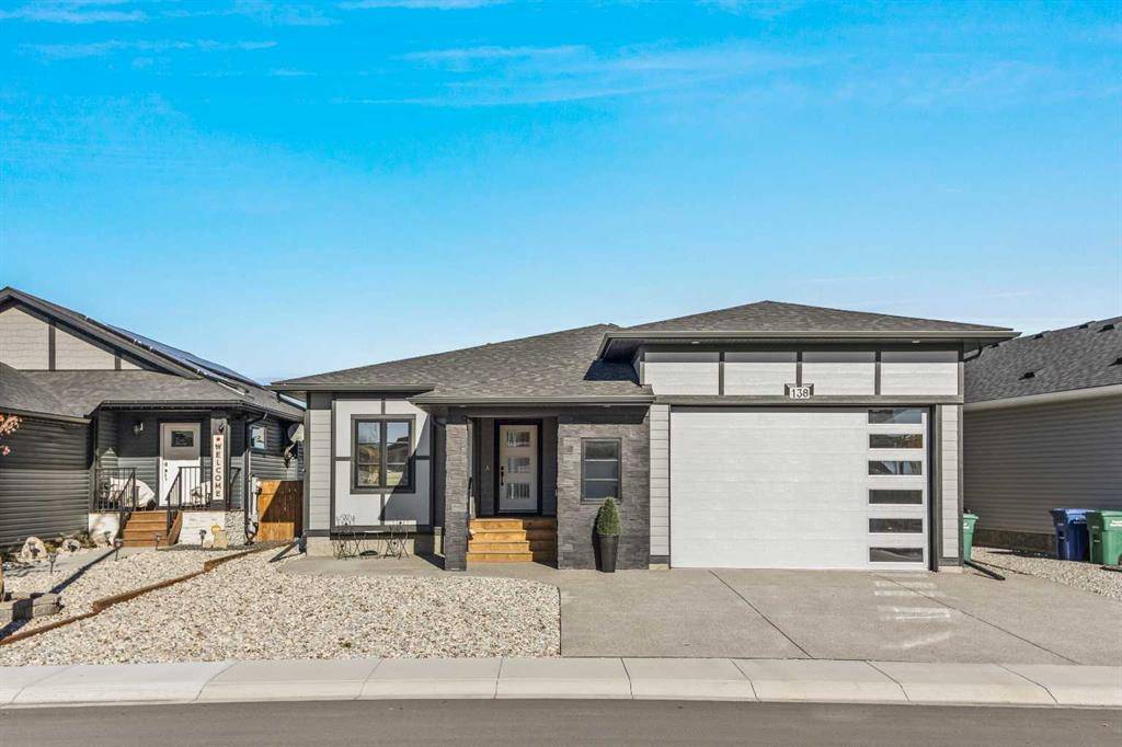 Diamond Valley, AB T0L0H0,138 Riverwood CRES