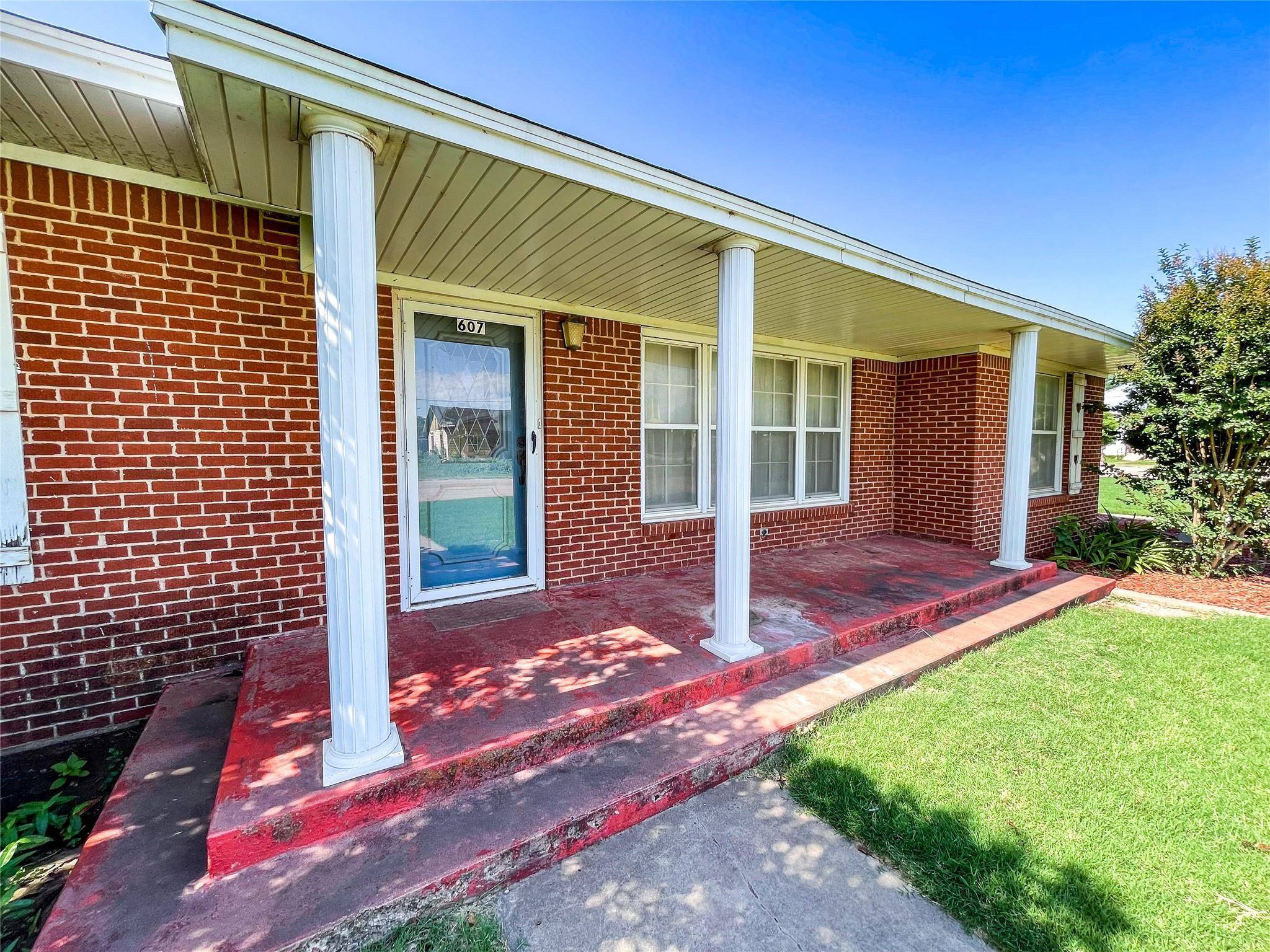 Haskell, TX 79521,607 S 6th Street