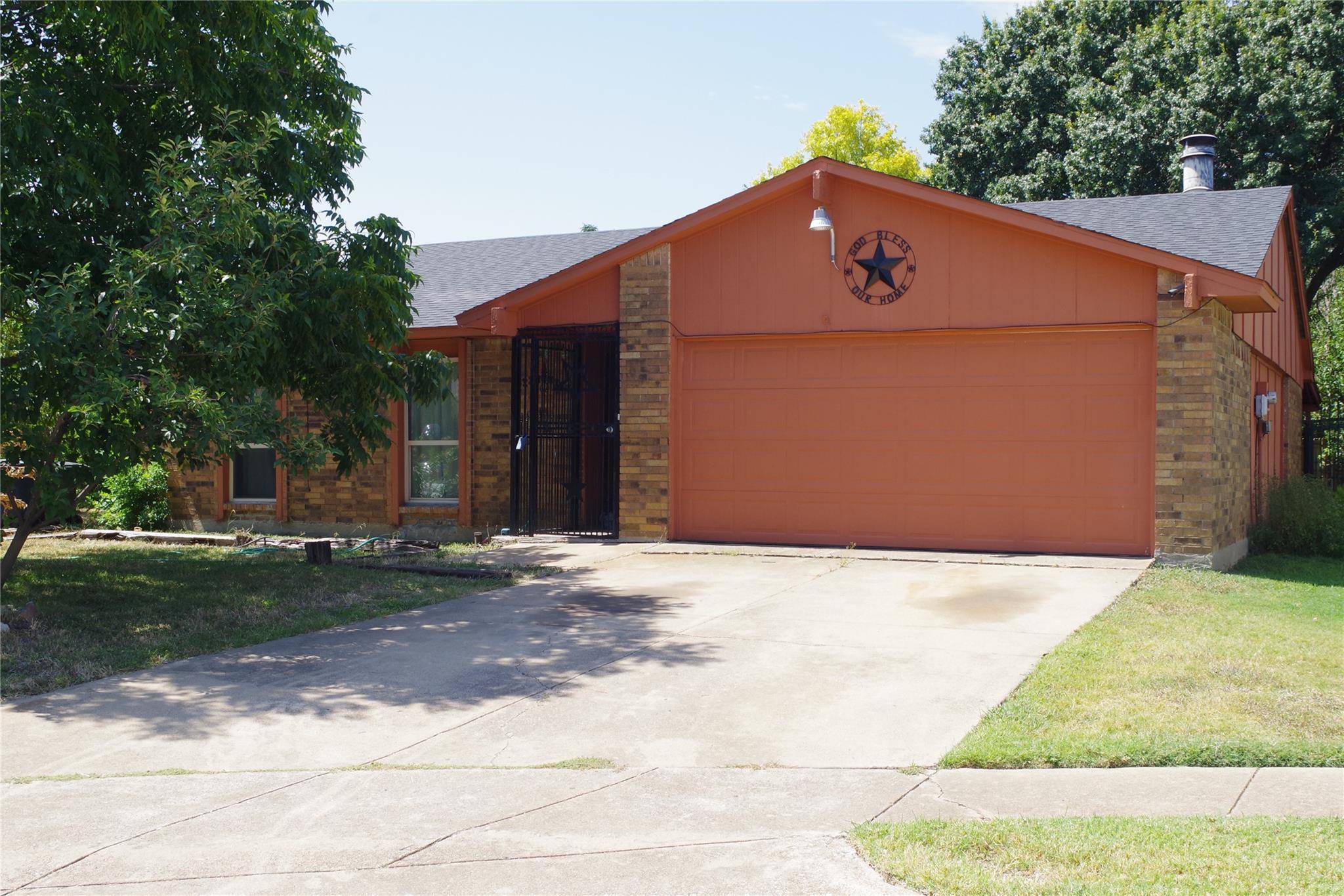 Fort Worth, TX 76133,7600 Red Willow Road