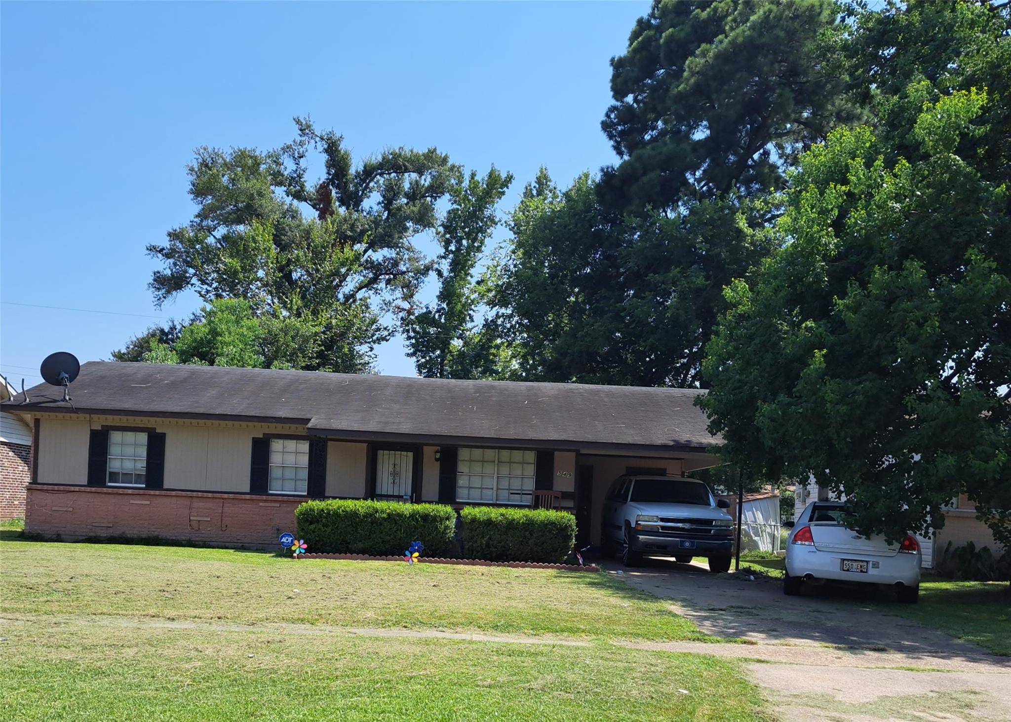 Shreveport, LA 71106,549 Janet Lane