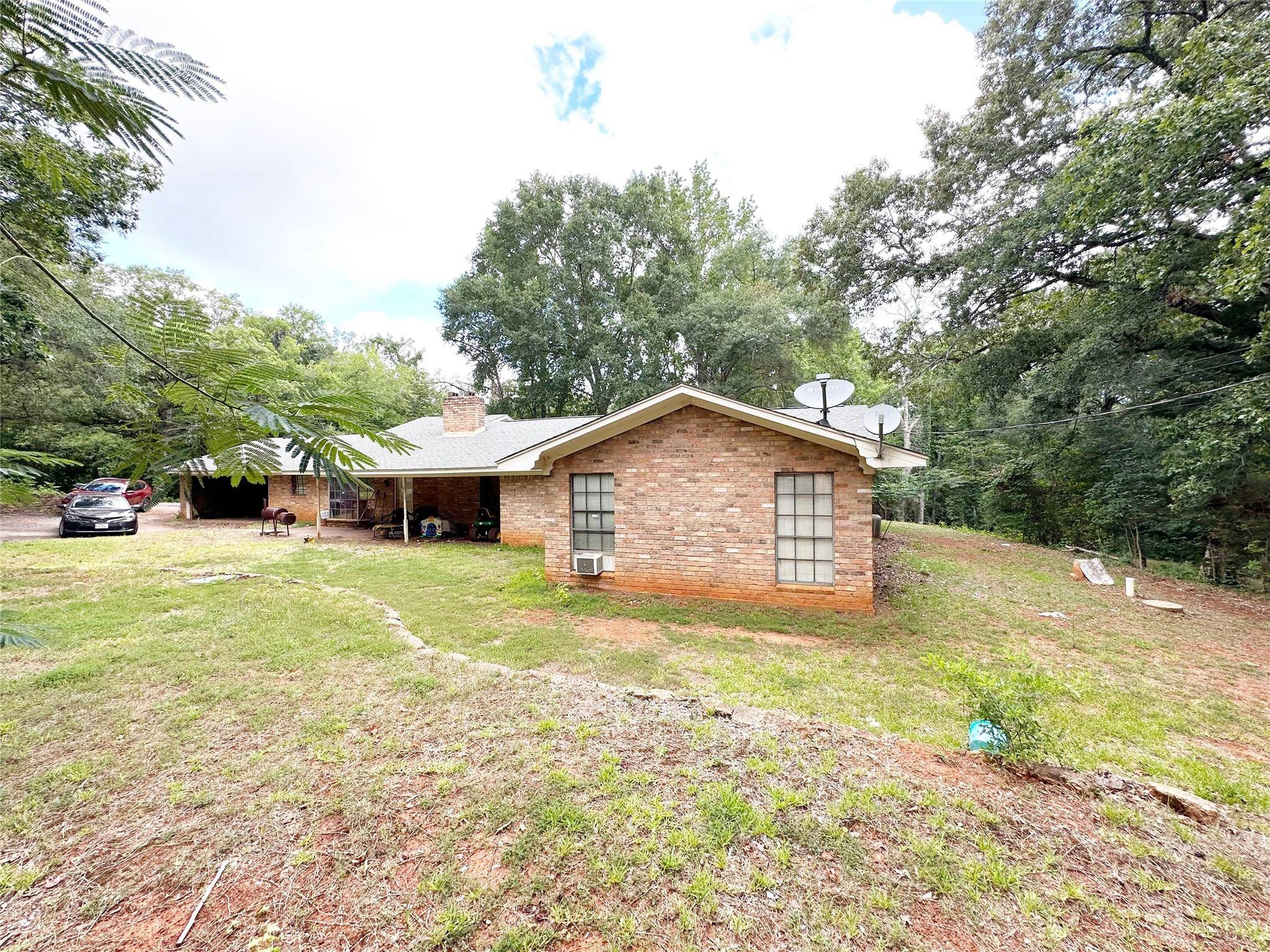 Palestine, TX 75801,104 Springhill Drive