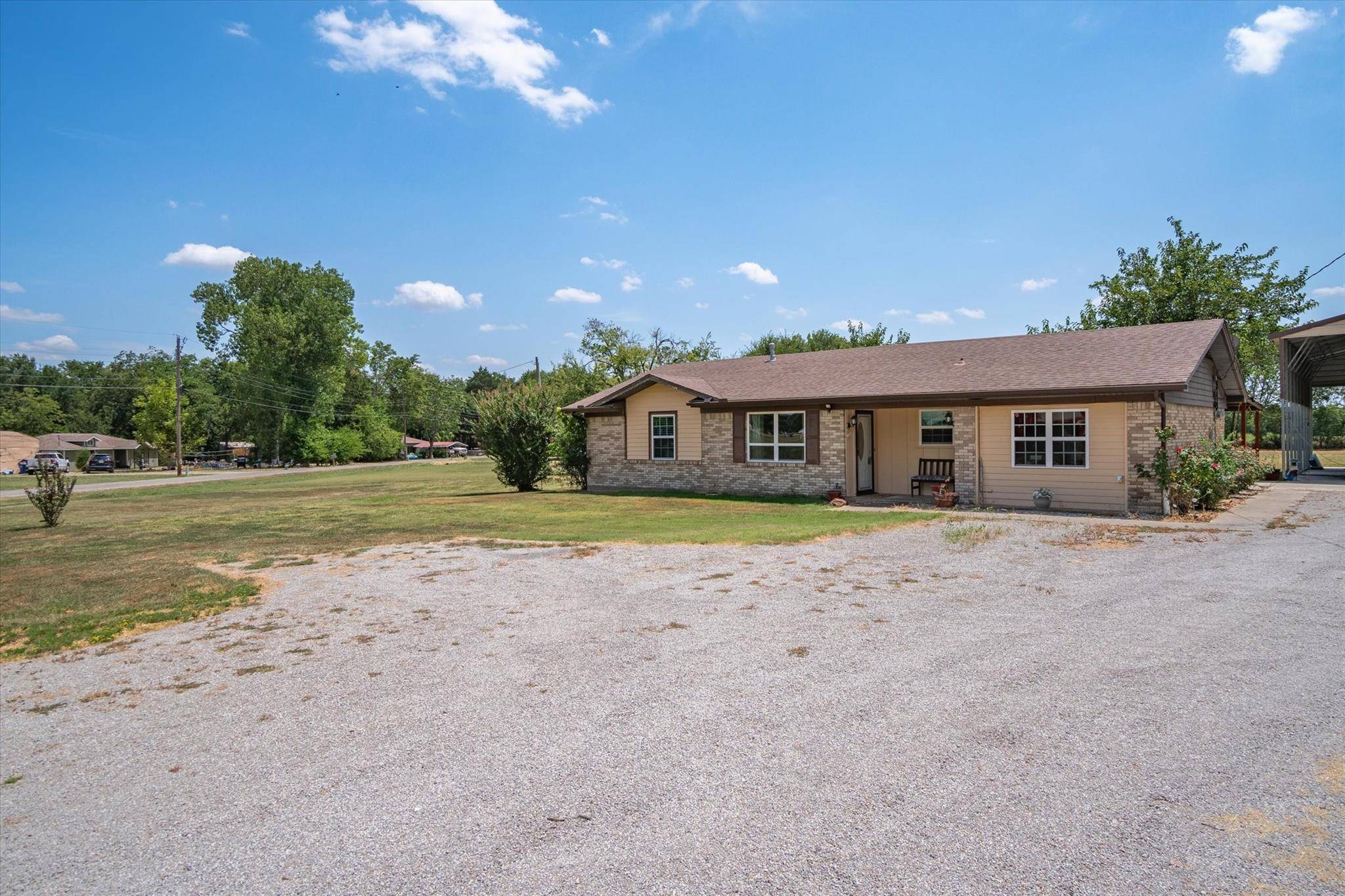 Terrell, TX 75161,10734 County Road 358