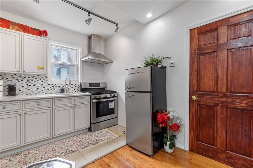 139 28th AVE, Brooklyn, NY 11214