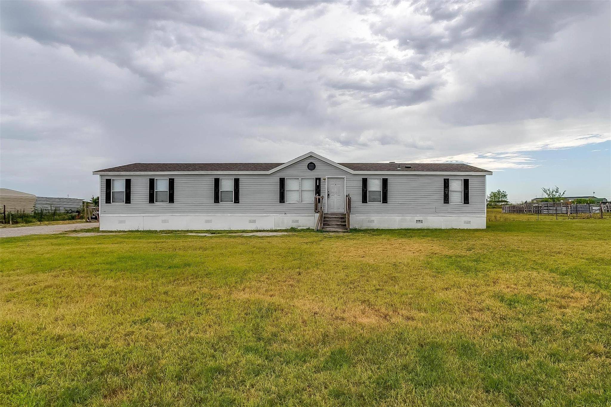 Joshua, TX 76058,5908 Black Springs Lane