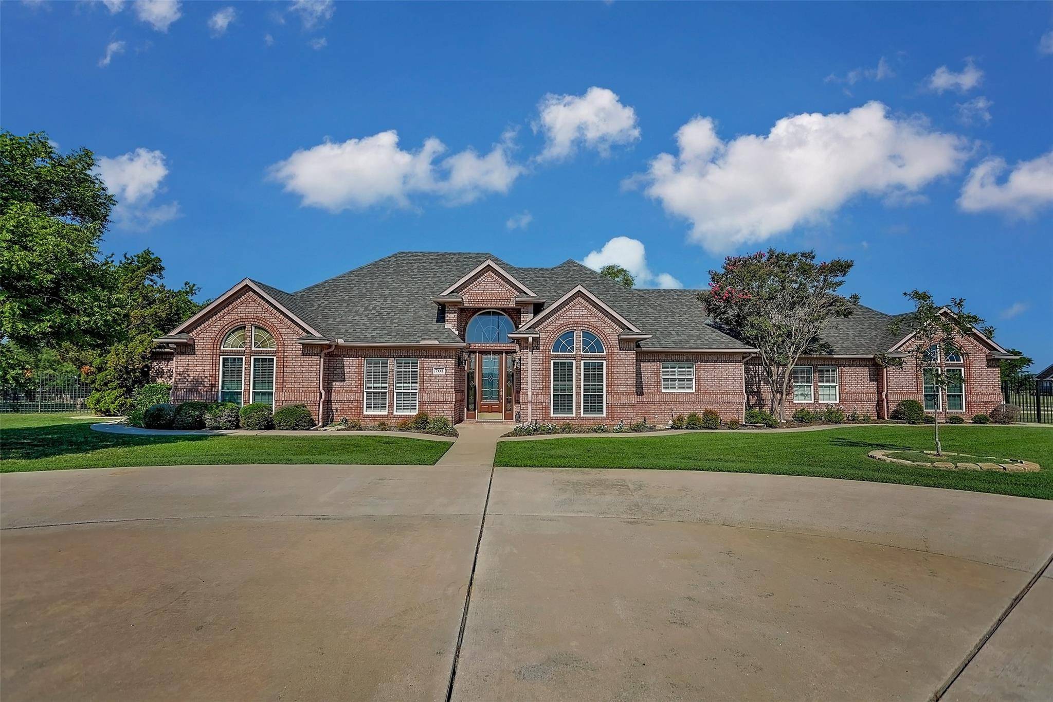 Gainesville, TX 76240,701 Stone Ridge Drive