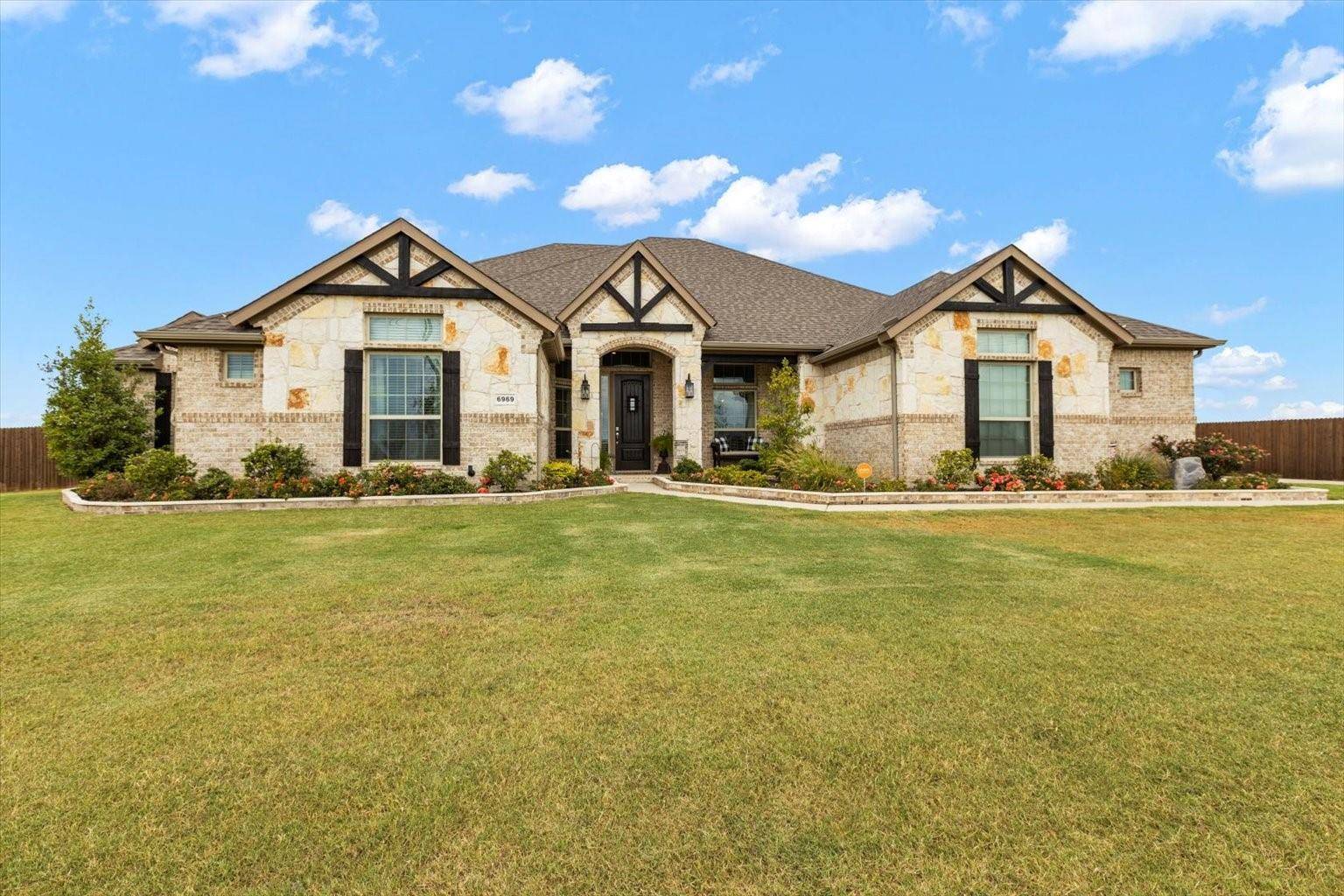 Mckinney, TX 75071,6969 County Road 469