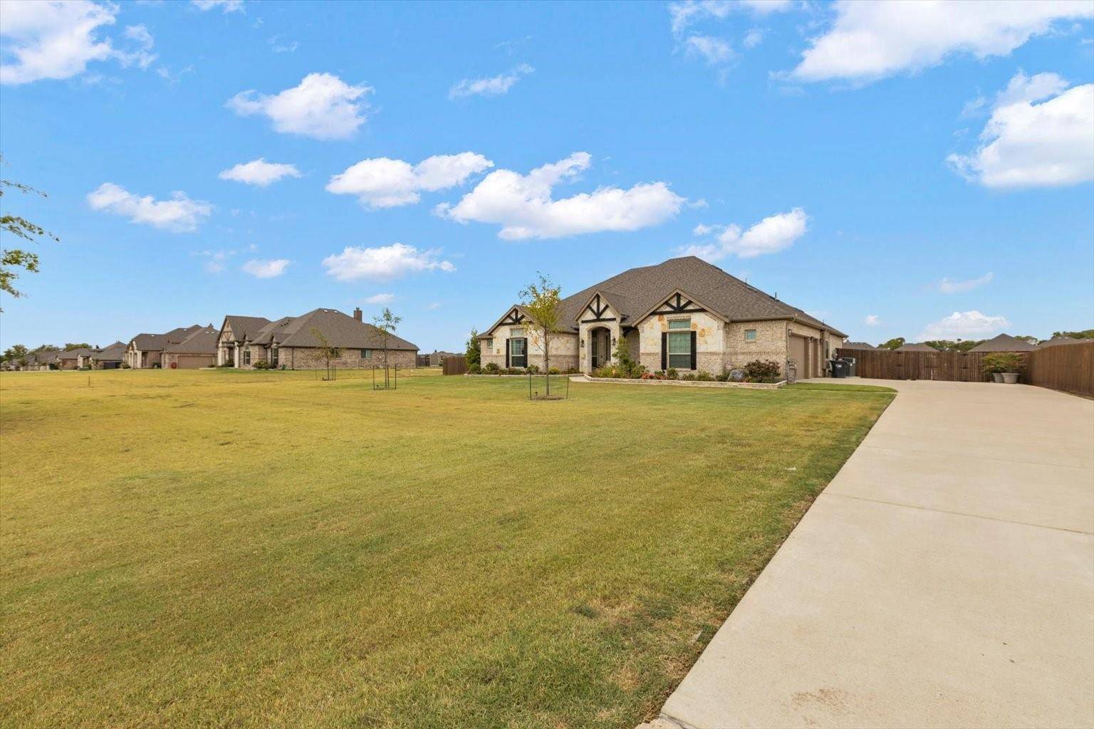 Mckinney, TX 75071,6969 County Road 469