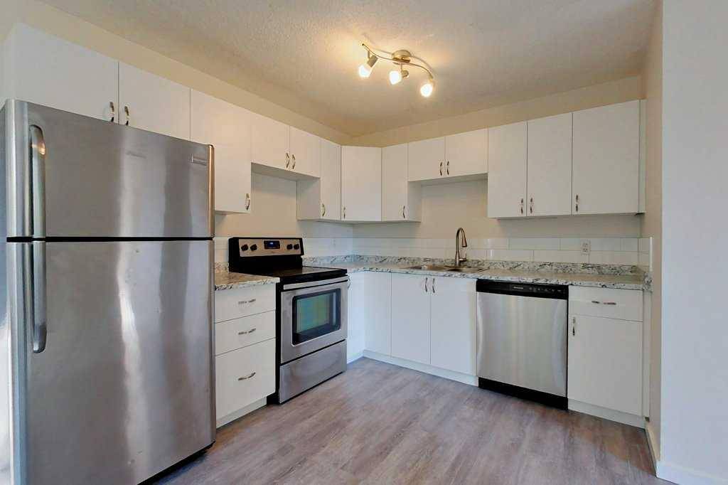 Sylvan Lake, AB T4S 1J7,58 Lakeview CRES