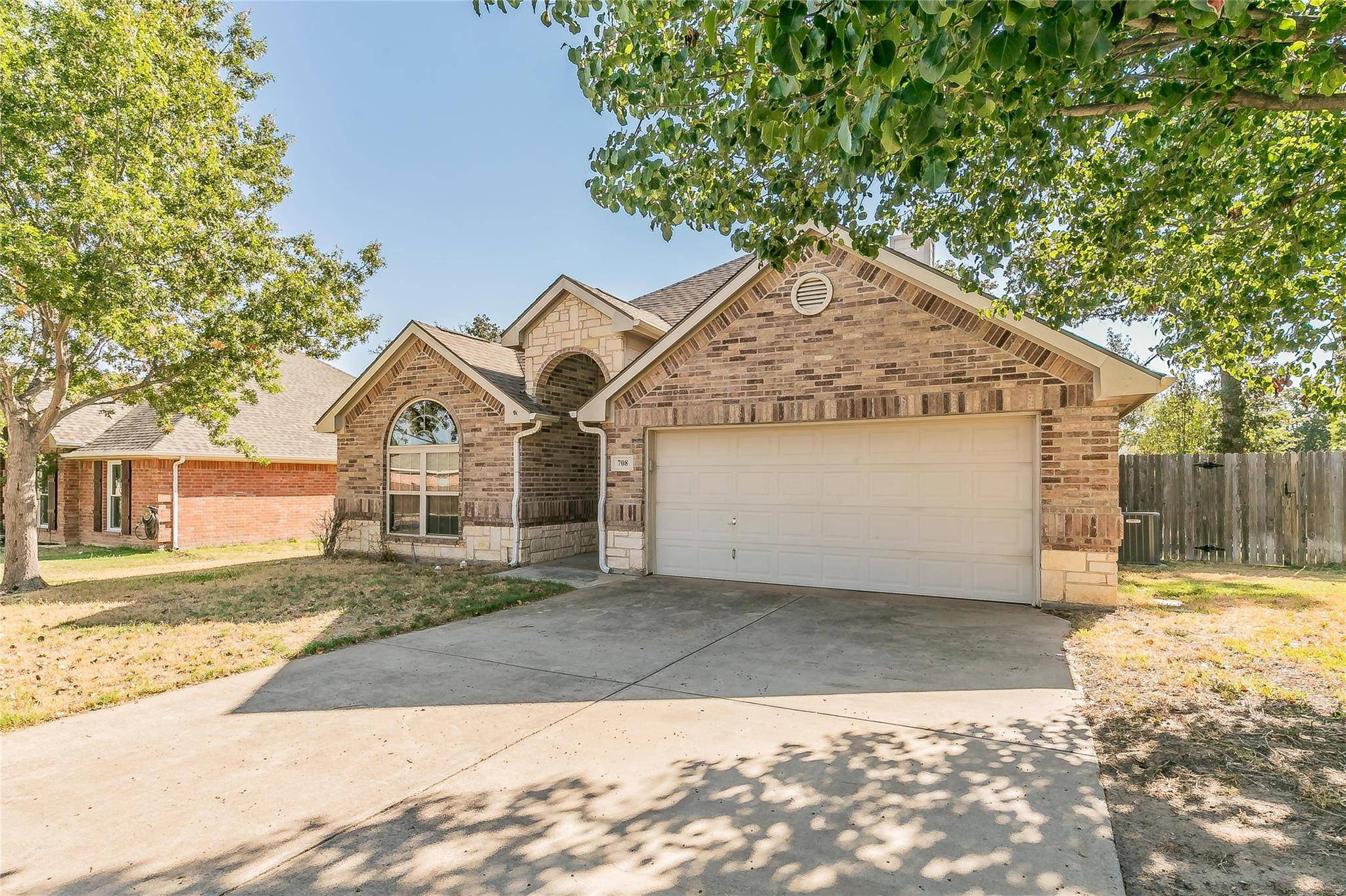 Azle, TX 76020,708 Kriston Drive