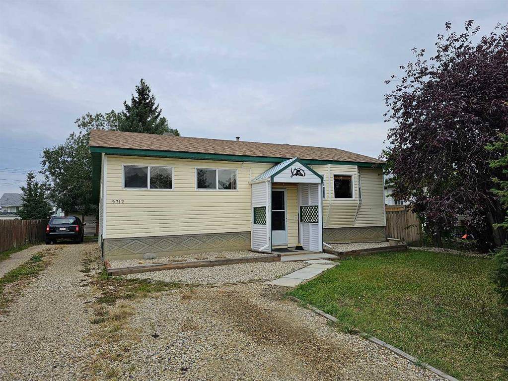 Clairmont, AB T0H0W0,9712 104 AVE