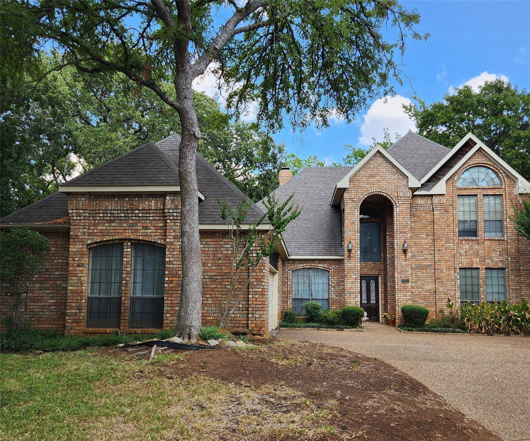 Grapevine, TX 76051,3832 Shady Meadow Drive