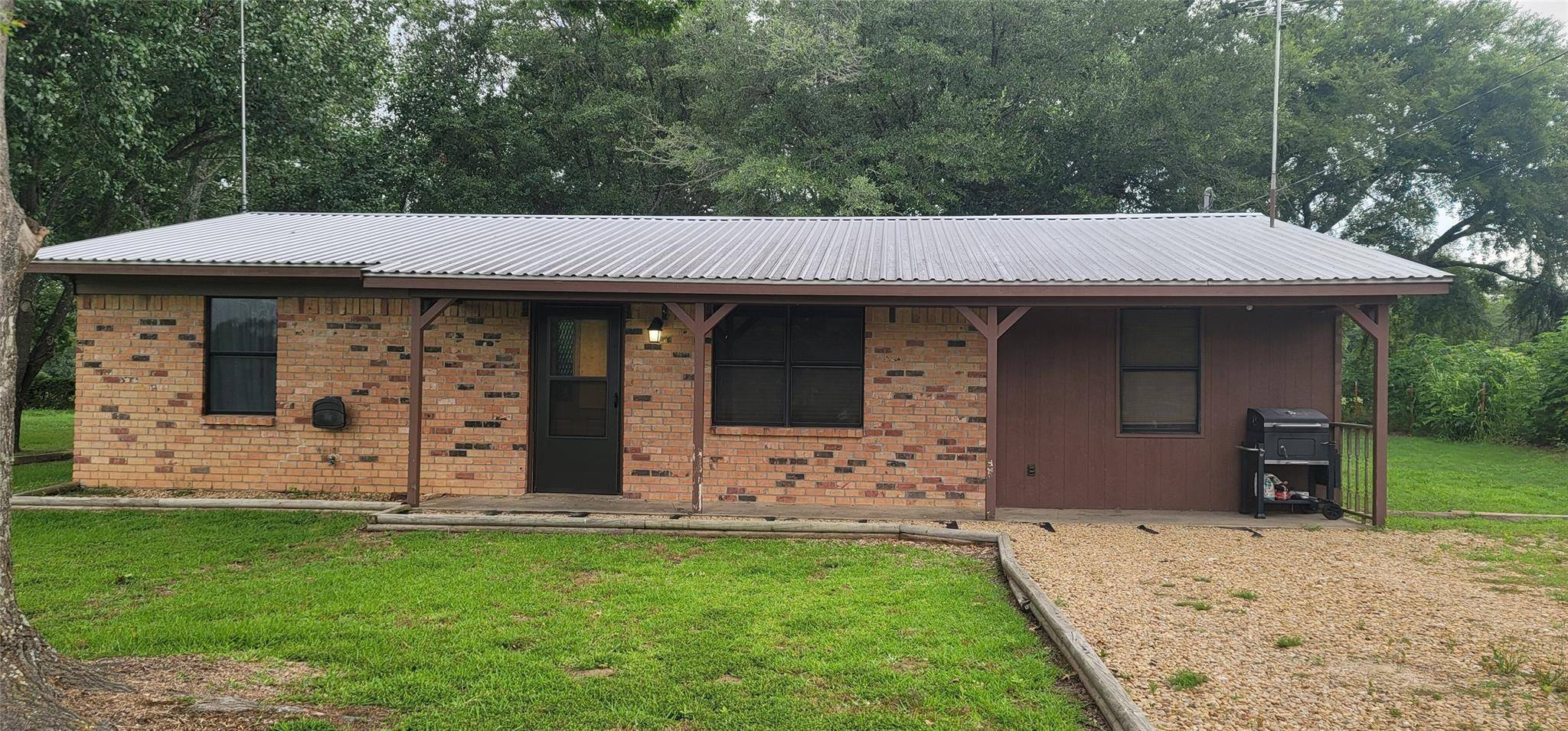 Grand Saline, TX 75140,1253 Vz County Road 1806