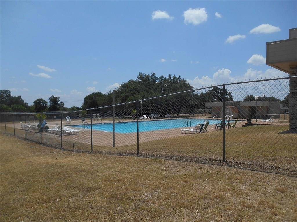 Granbury, TX 76048,818 Huron Drive