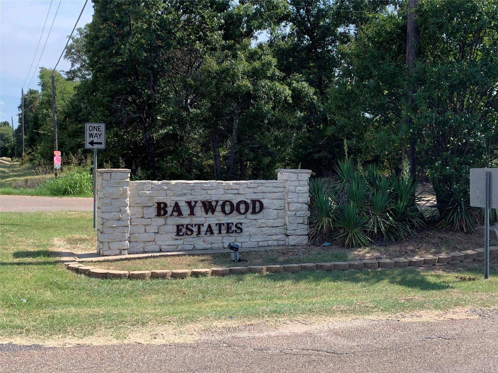 Mabank, TX 75156,00 Baywood Boulevard