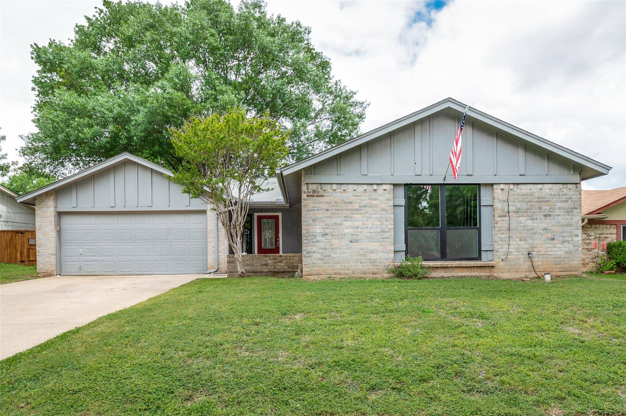 Arlington, TX 76017,3505 Willow Ridge Drive