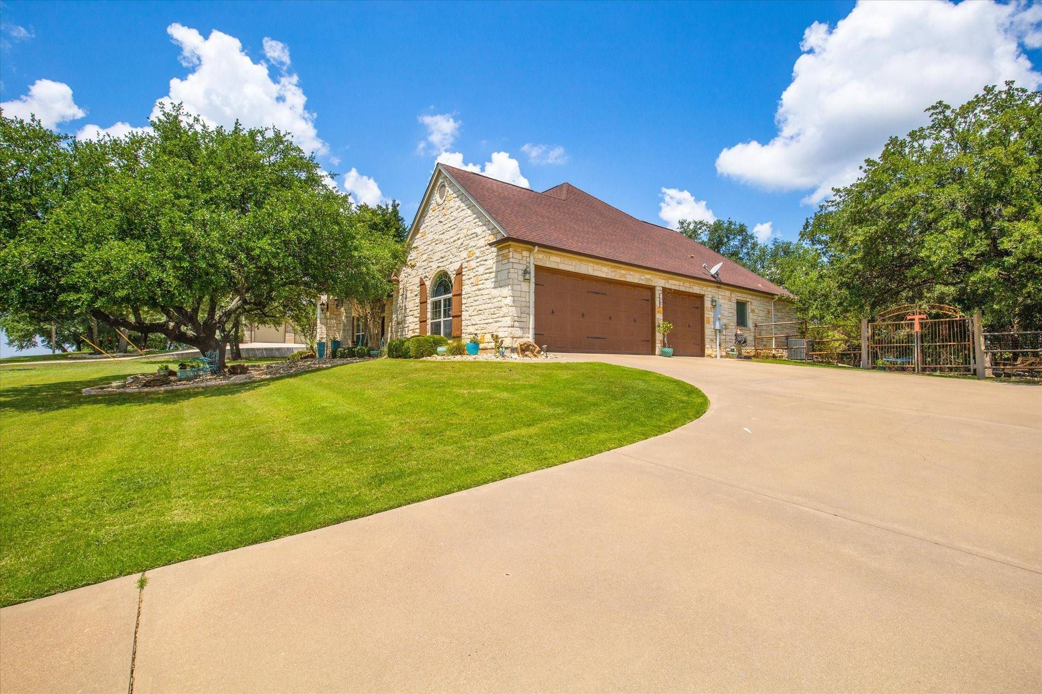 Granbury, TX 76049,3706 De Cordova Ranch Road