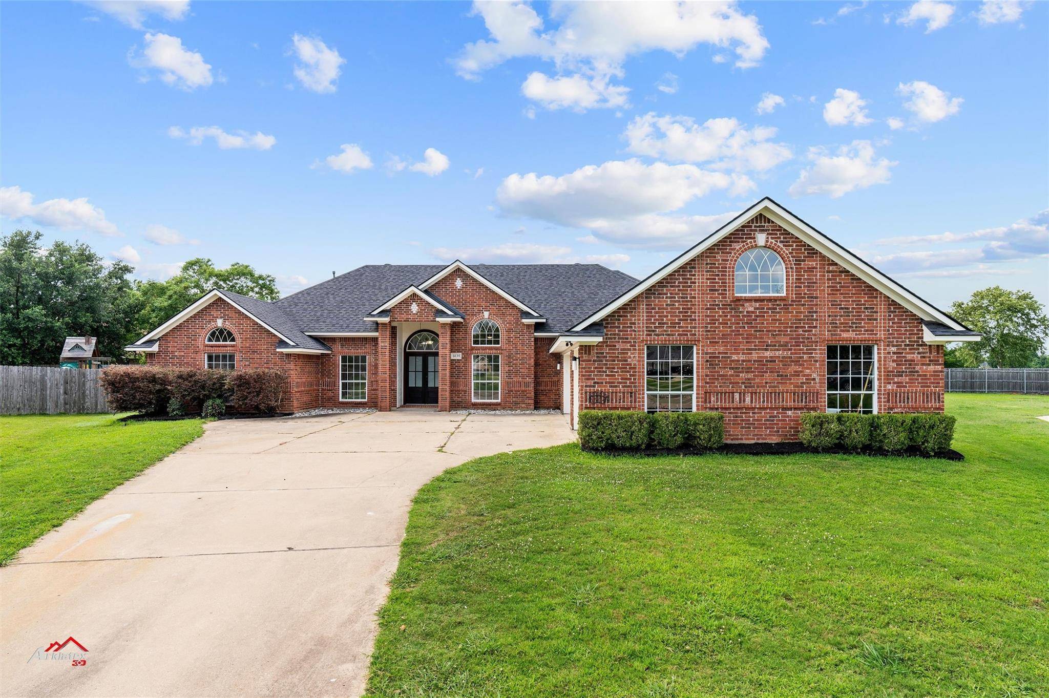 Bossier City, LA 71111,6039 Braeburn Court