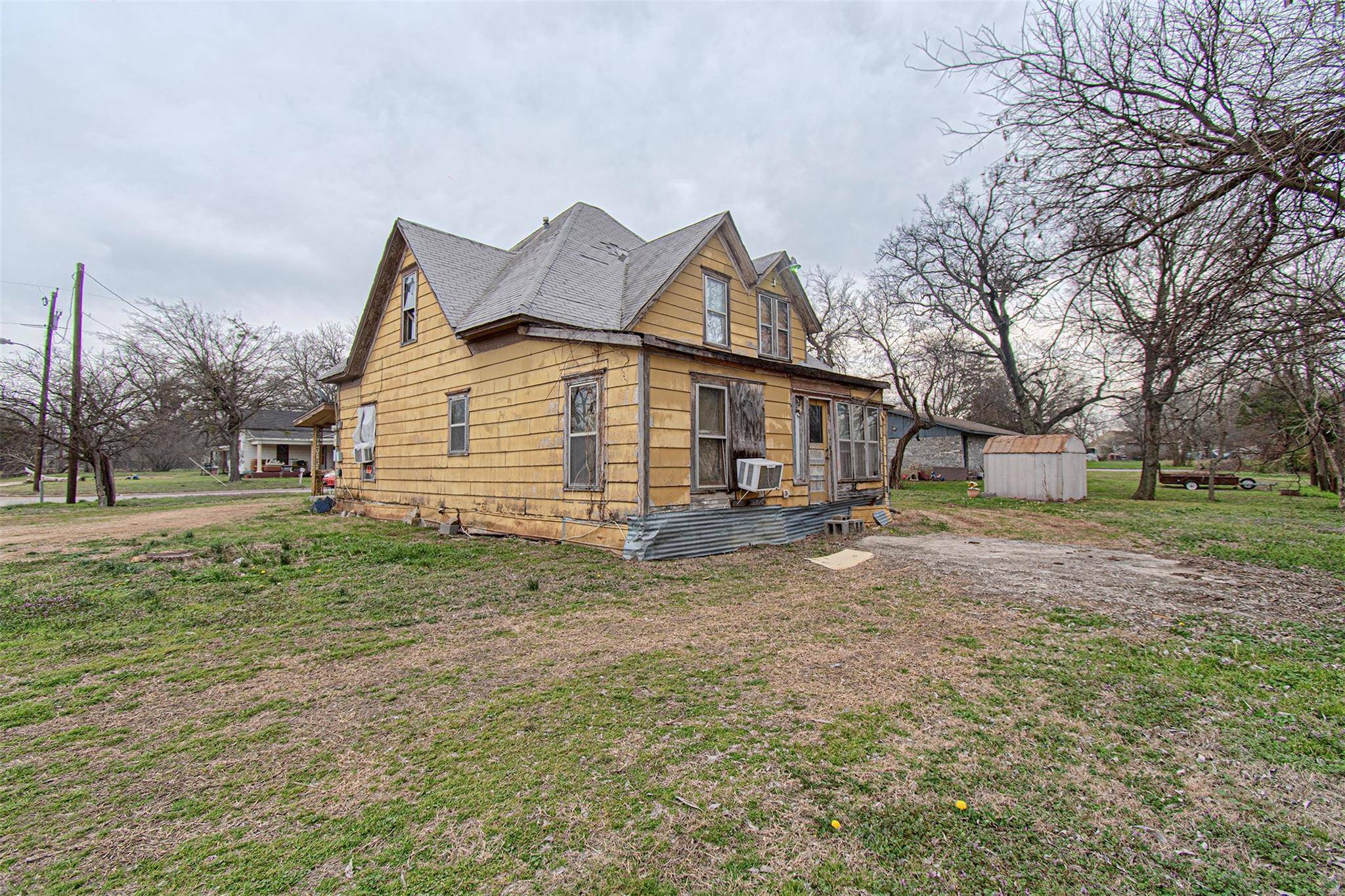 Gainesville, TX 76240,805 Buck Street