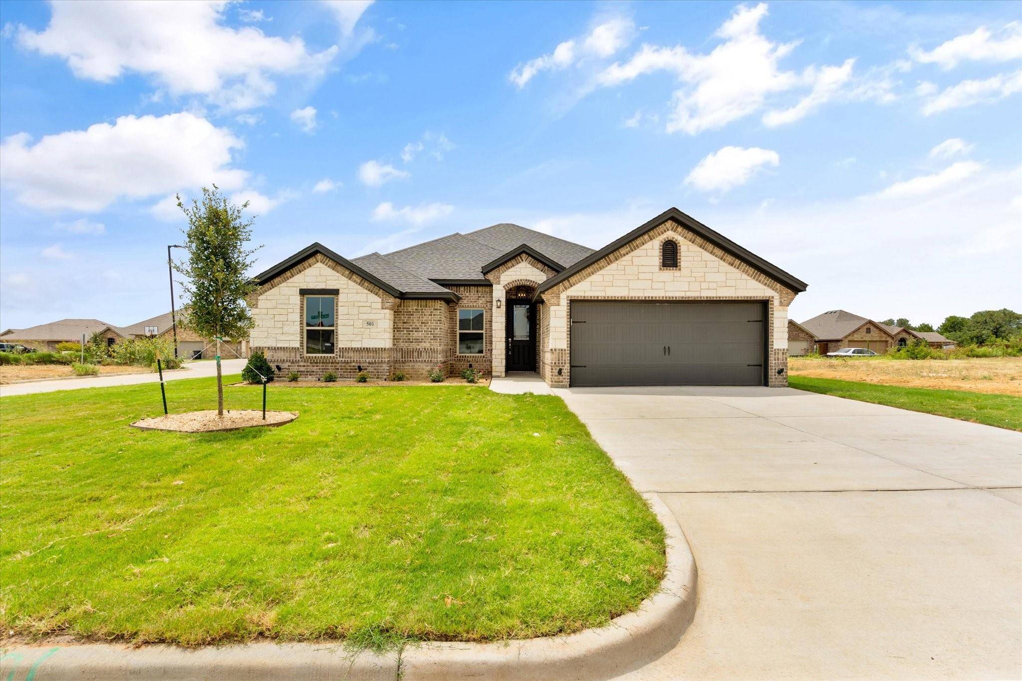 Tolar, TX 76476,501 Calla Lily Way