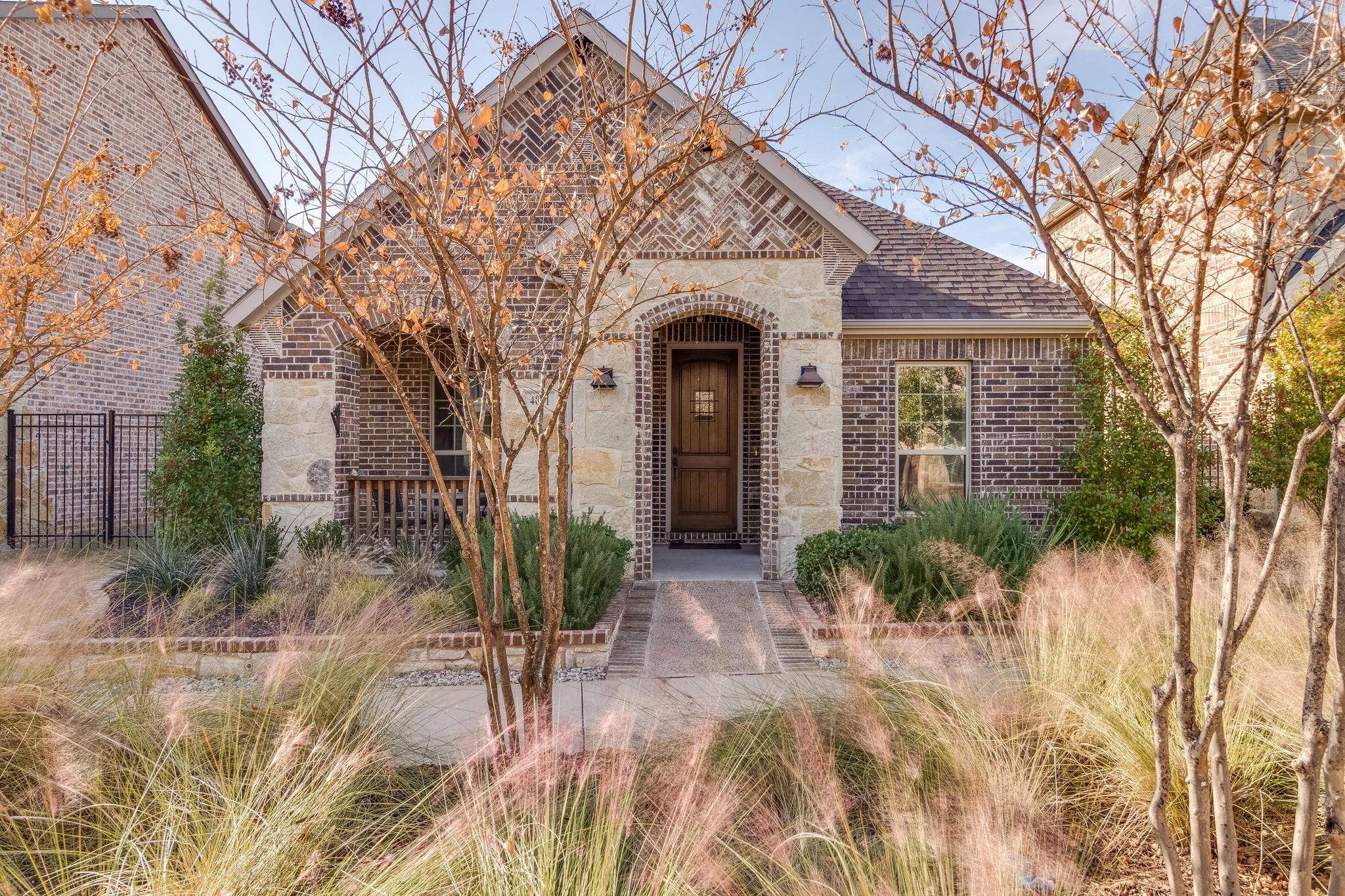 Arlington, TX 76005,4011 Cinnabar Falls Way