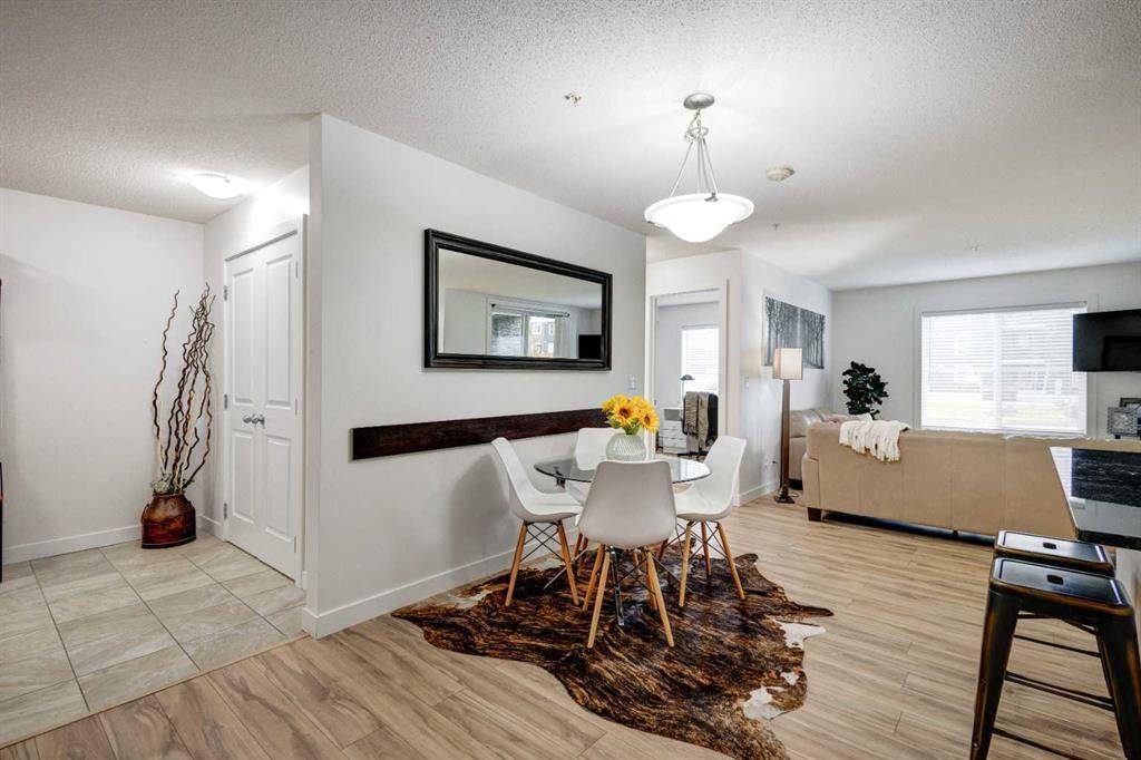 Calgary, AB T2X2B9,81 Legacy BLVD SE #1101