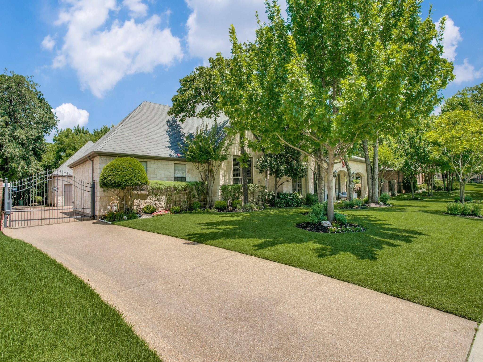 Keller, TX 76262,1820 Barrington Drive