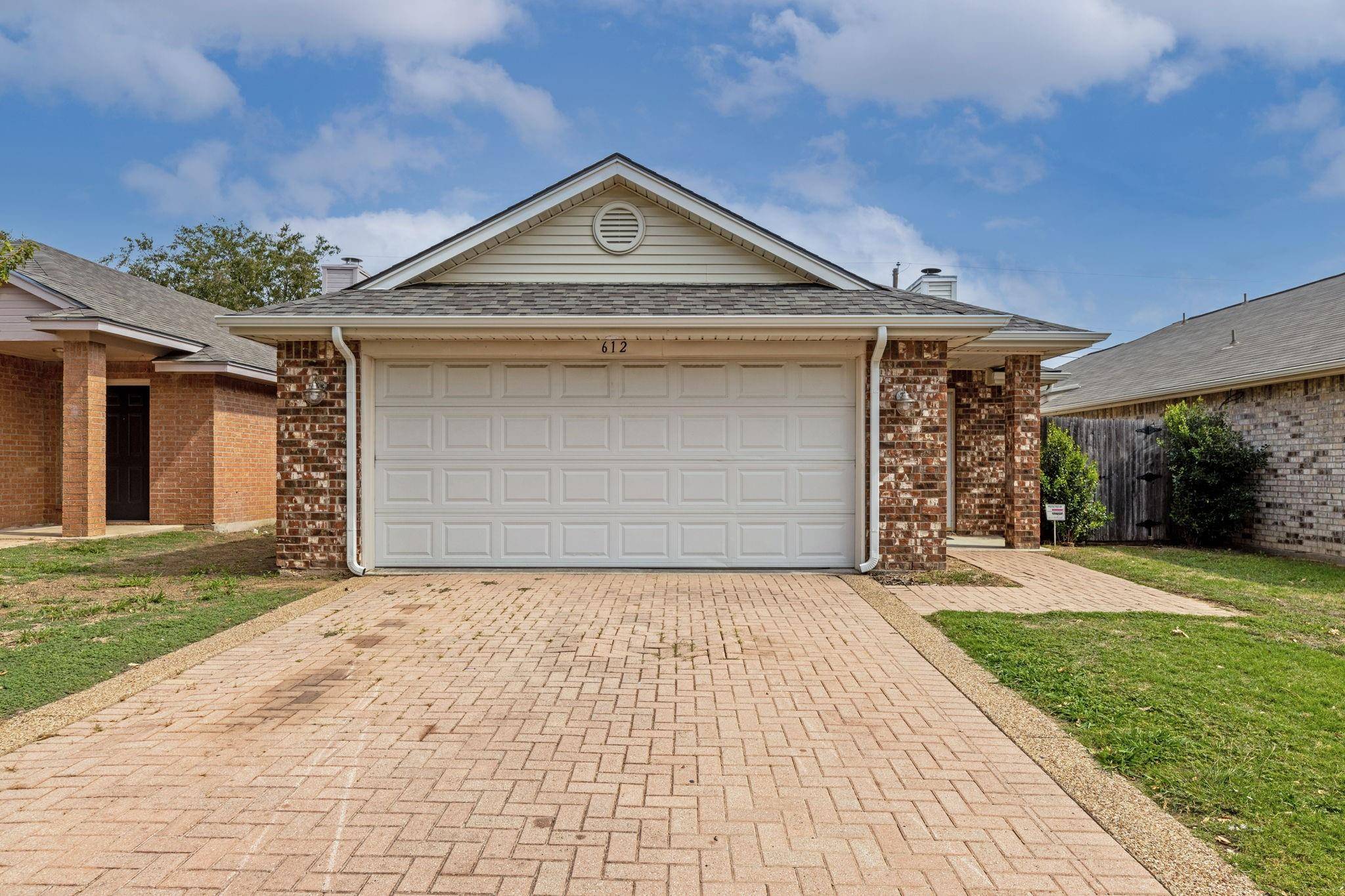 Cedar Hill, TX 75104,612 Alabaster Place