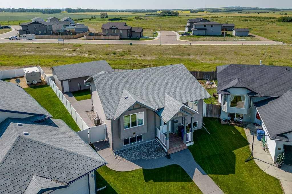 Penhold, AB T0M 1R0,42 McDougall Close