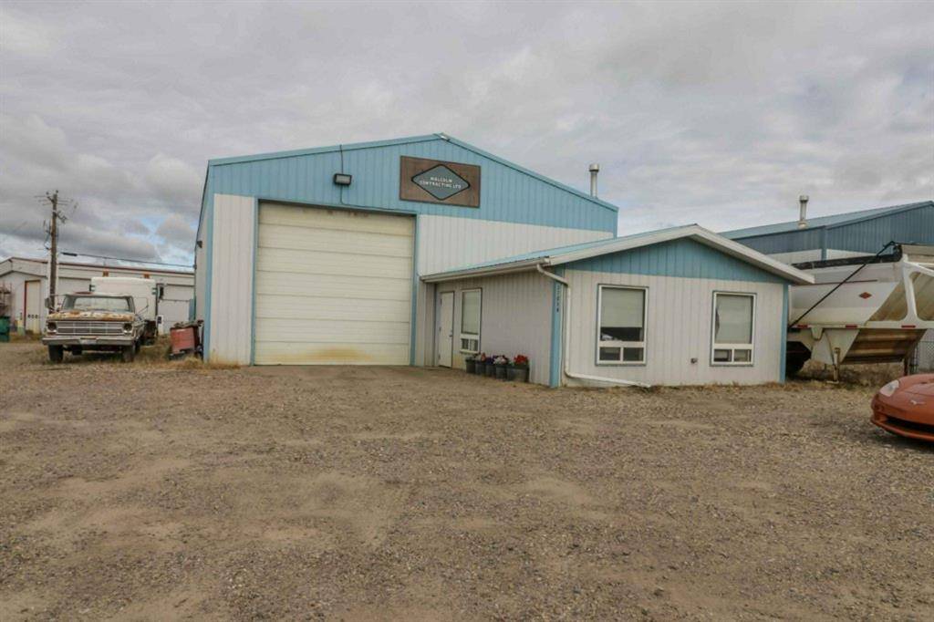 Innisfail, AB T4G 1S2,3705A 57 Ave