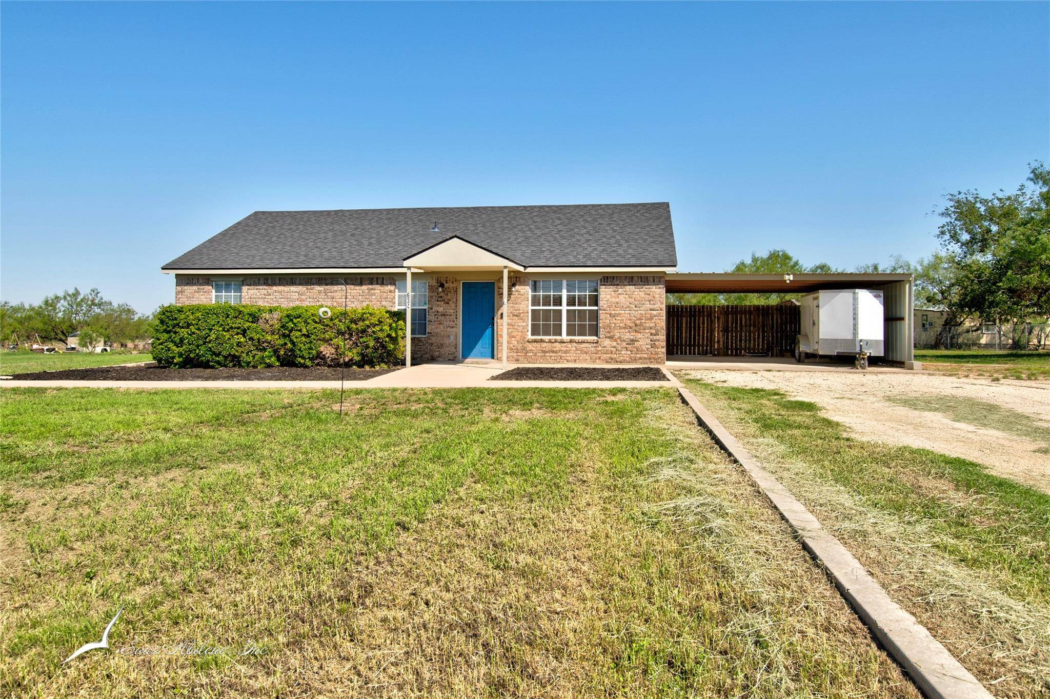 Tye, TX 79563,634 Mccartney Lane